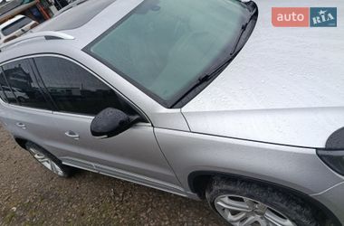 Позашляховик / Кросовер Volkswagen Tiguan 2016 в Івано-Франківську