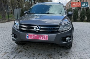 Позашляховик / Кросовер Volkswagen Tiguan 2014 в Рівному