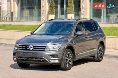 Внедорожник / Кроссовер Volkswagen Tiguan 2021 в Днепре