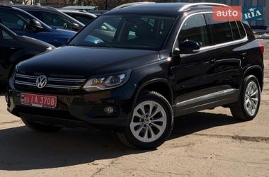 Позашляховик / Кросовер Volkswagen Tiguan 2014 в Чернігові