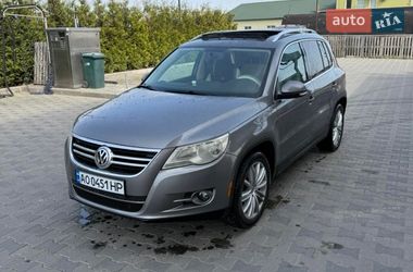 Позашляховик / Кросовер Volkswagen Tiguan 2010 в Сільце