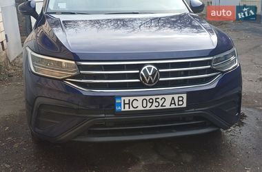 Позашляховик / Кросовер Volkswagen Tiguan 2022 в Києві