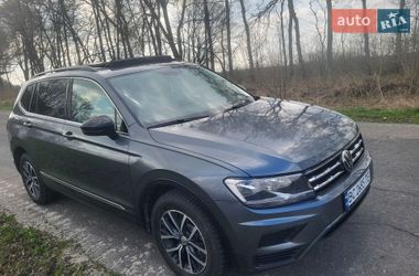 Позашляховик / Кросовер Volkswagen Tiguan 2019 в Буську