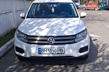 Позашляховик / Кросовер Volkswagen Tiguan 2013 в Одесі