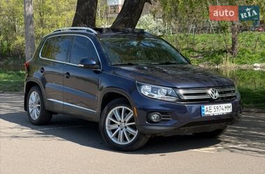 Внедорожник / Кроссовер Volkswagen Tiguan 2013 в Кривом Роге