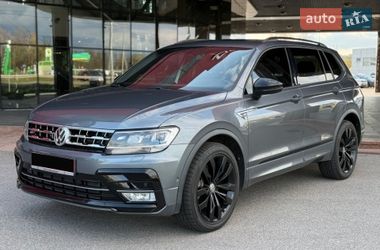 Позашляховик / Кросовер Volkswagen Tiguan 2020 в Києві