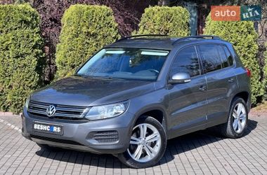 Внедорожник / Кроссовер Volkswagen Tiguan 2016 в Львове