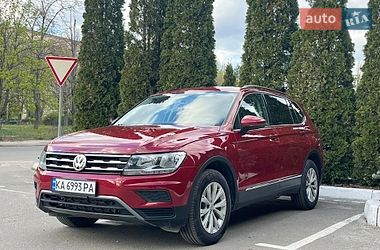 Позашляховик / Кросовер Volkswagen Tiguan 2018 в Києві