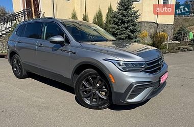 Позашляховик / Кросовер Volkswagen Tiguan 2023 в Києві