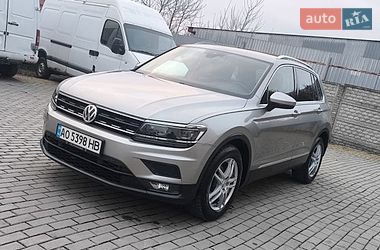 Внедорожник / Кроссовер Volkswagen Tiguan 2017 в Мукачево