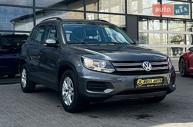 Внедорожник / Кроссовер Volkswagen Tiguan 2016 в Ивано-Франковске