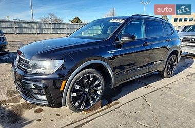 Внедорожник / Кроссовер Volkswagen Tiguan 2020 в Киеве