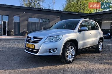 Внедорожник / Кроссовер Volkswagen Tiguan 2009 в Ивано-Франковске
