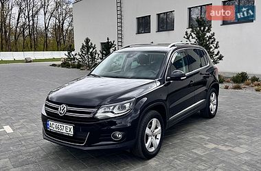 Внедорожник / Кроссовер Volkswagen Tiguan 2011 в Луцке