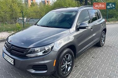 Внедорожник / Кроссовер Volkswagen Tiguan 2015 в Днепре