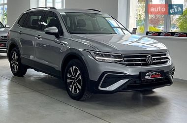 Внедорожник / Кроссовер Volkswagen Tiguan 2024 в Полтаве