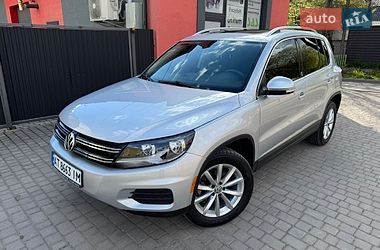 Внедорожник / Кроссовер Volkswagen Tiguan 2016 в Коломые