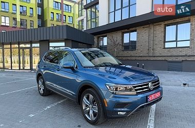 Позашляховик / Кросовер Volkswagen Tiguan 2020 в Рівному