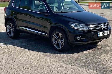 Внедорожник / Кроссовер Volkswagen Tiguan 2016 в Киеве