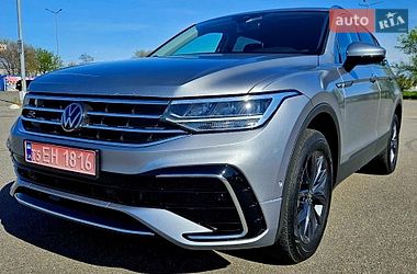 Внедорожник / Кроссовер Volkswagen Tiguan 2021 в Днепре