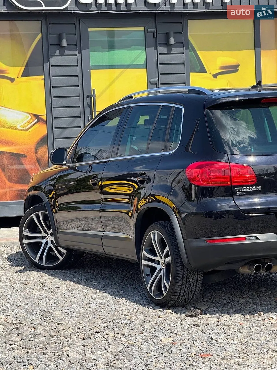 2017 Volkswagen Tiguan - мініатюра 21