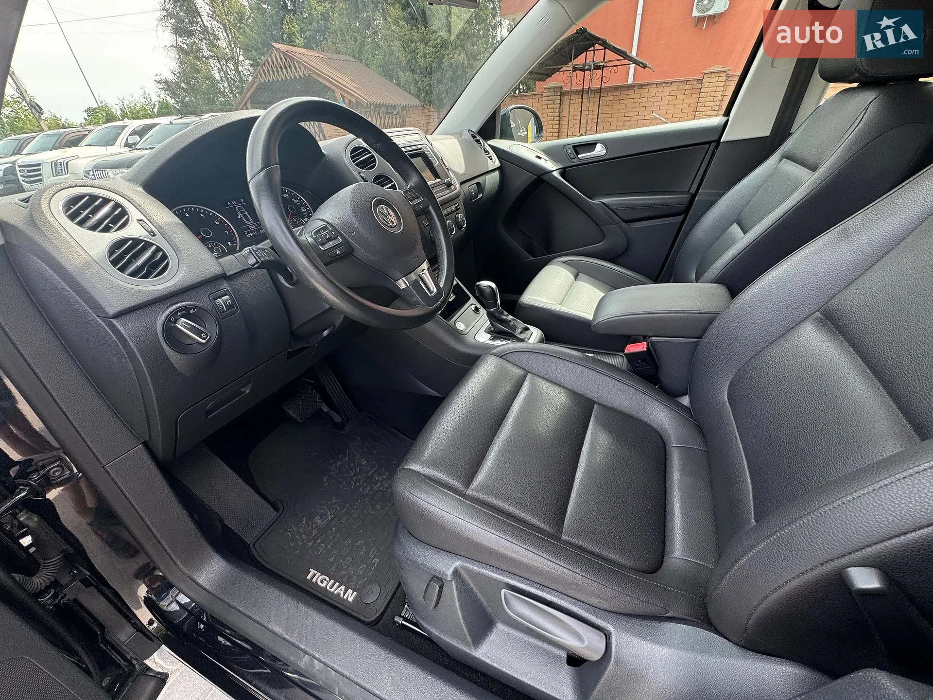 2016 Volkswagen Tiguan - мініатюра 18
