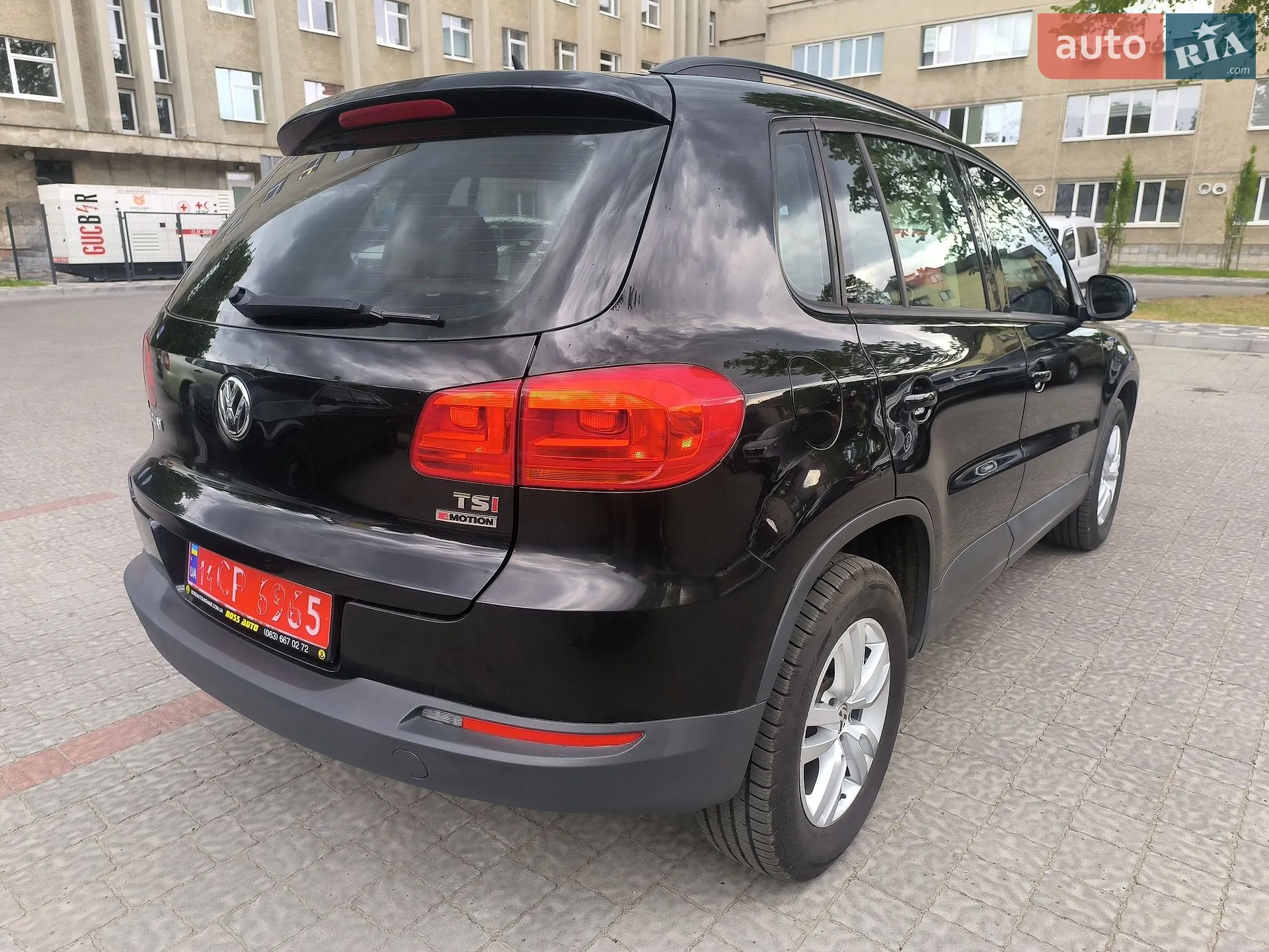 2016 Volkswagen Tiguan - мініатюра 3