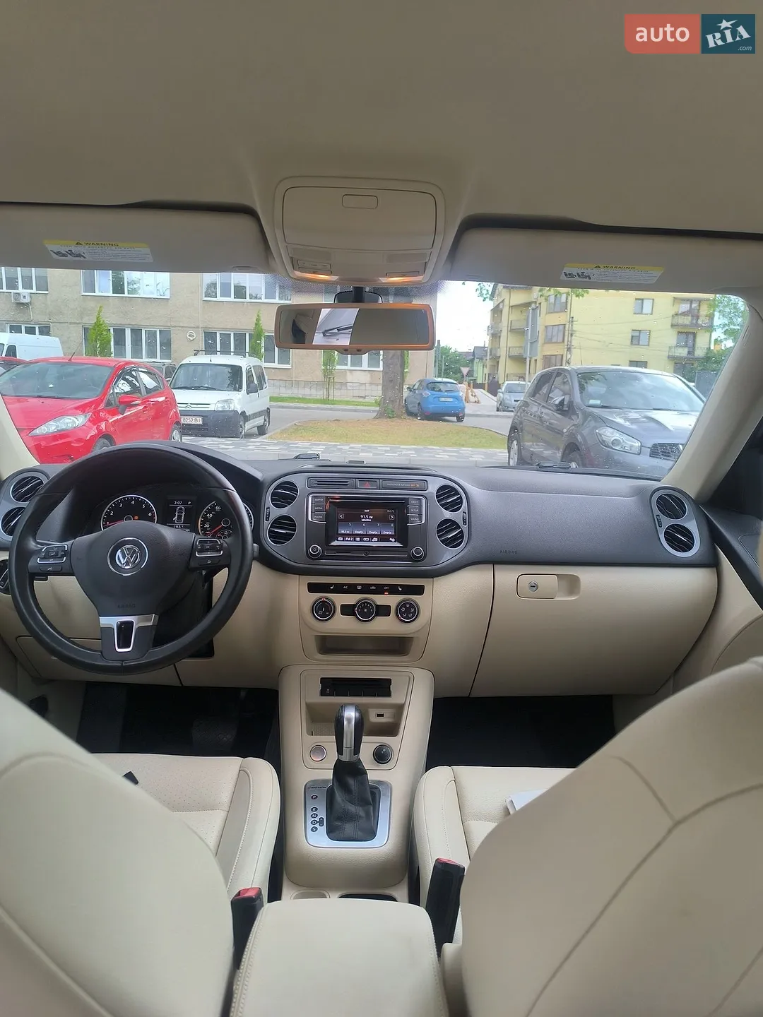 2016 Volkswagen Tiguan - мініатюра 10