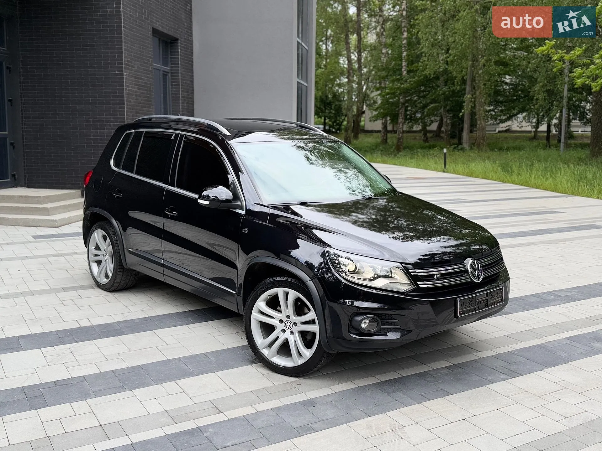 2011 Volkswagen Tiguan - мініатюра 9