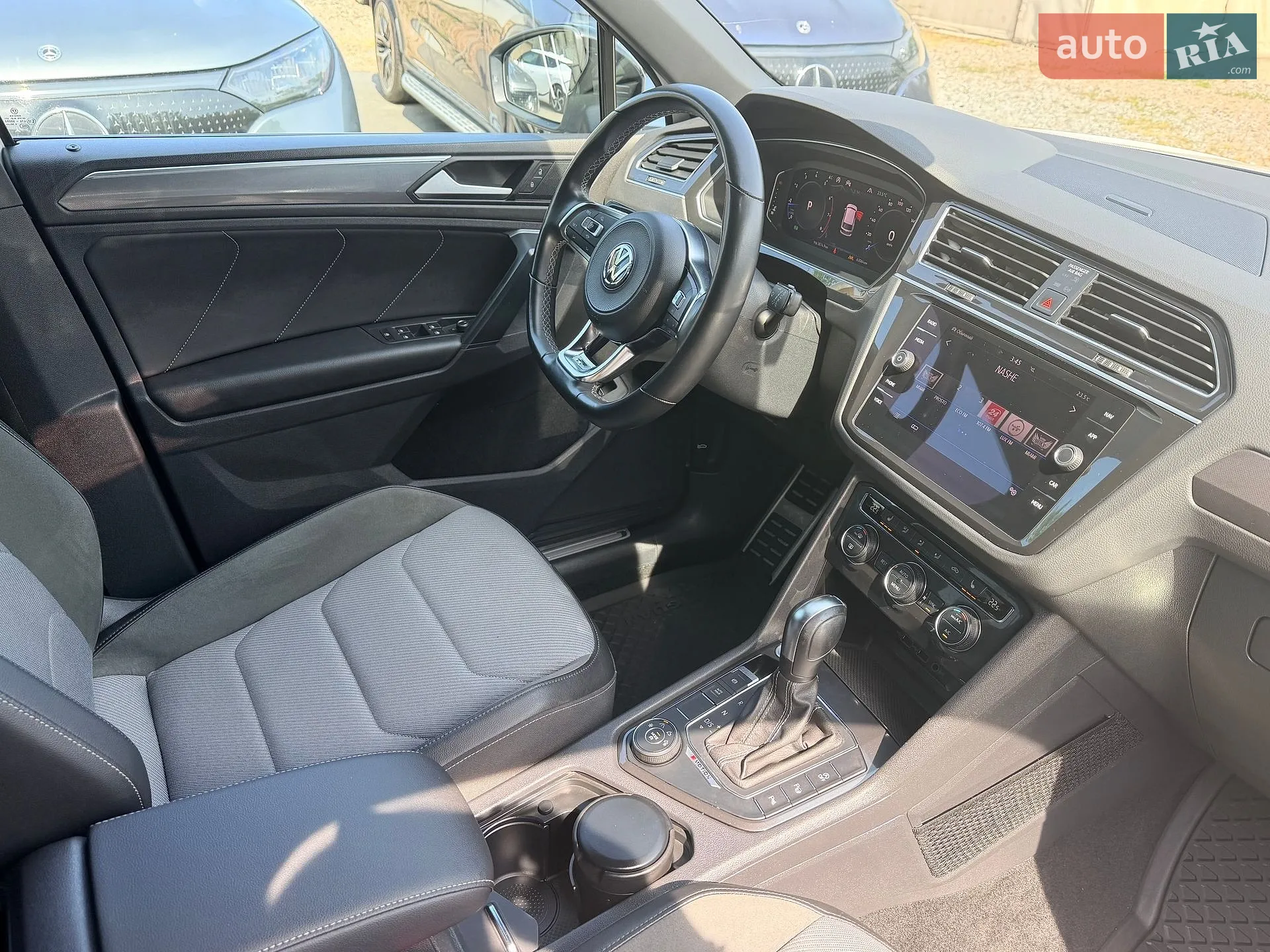 2020 Volkswagen Tiguan - мініатюра 8