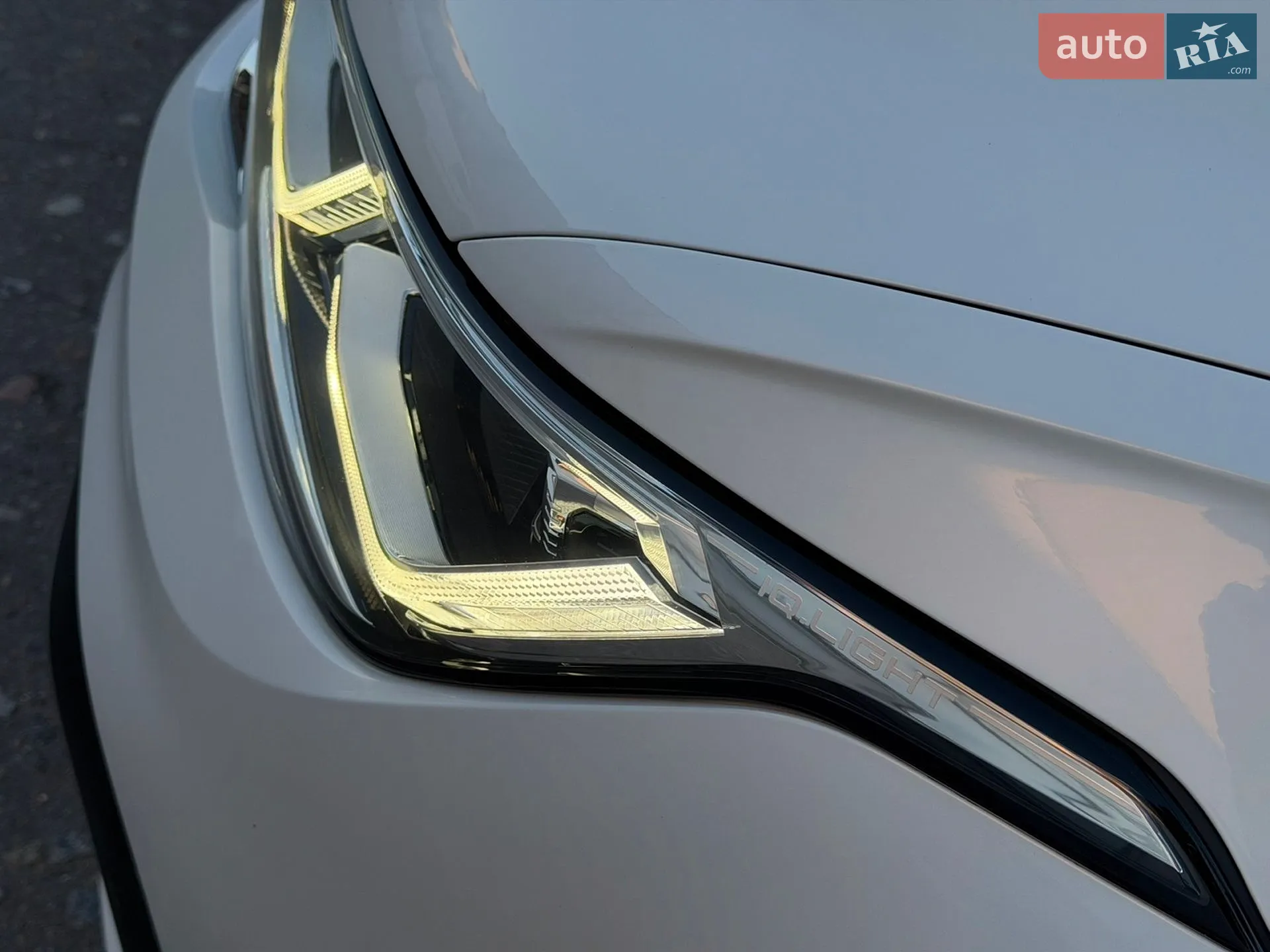 2023 Volkswagen Tiguan - мініатюра 12