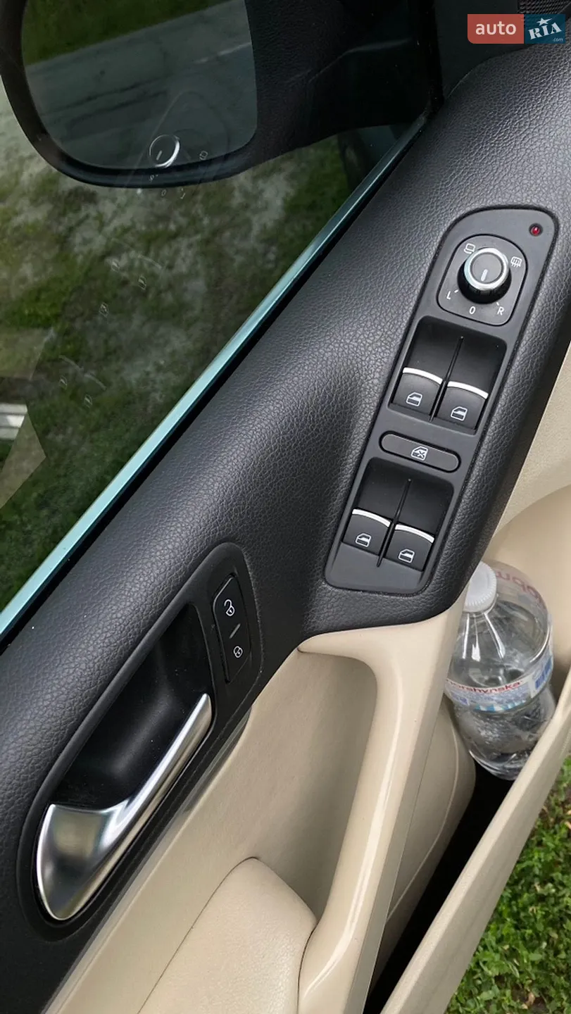 2014 Volkswagen Tiguan - мініатюра 22