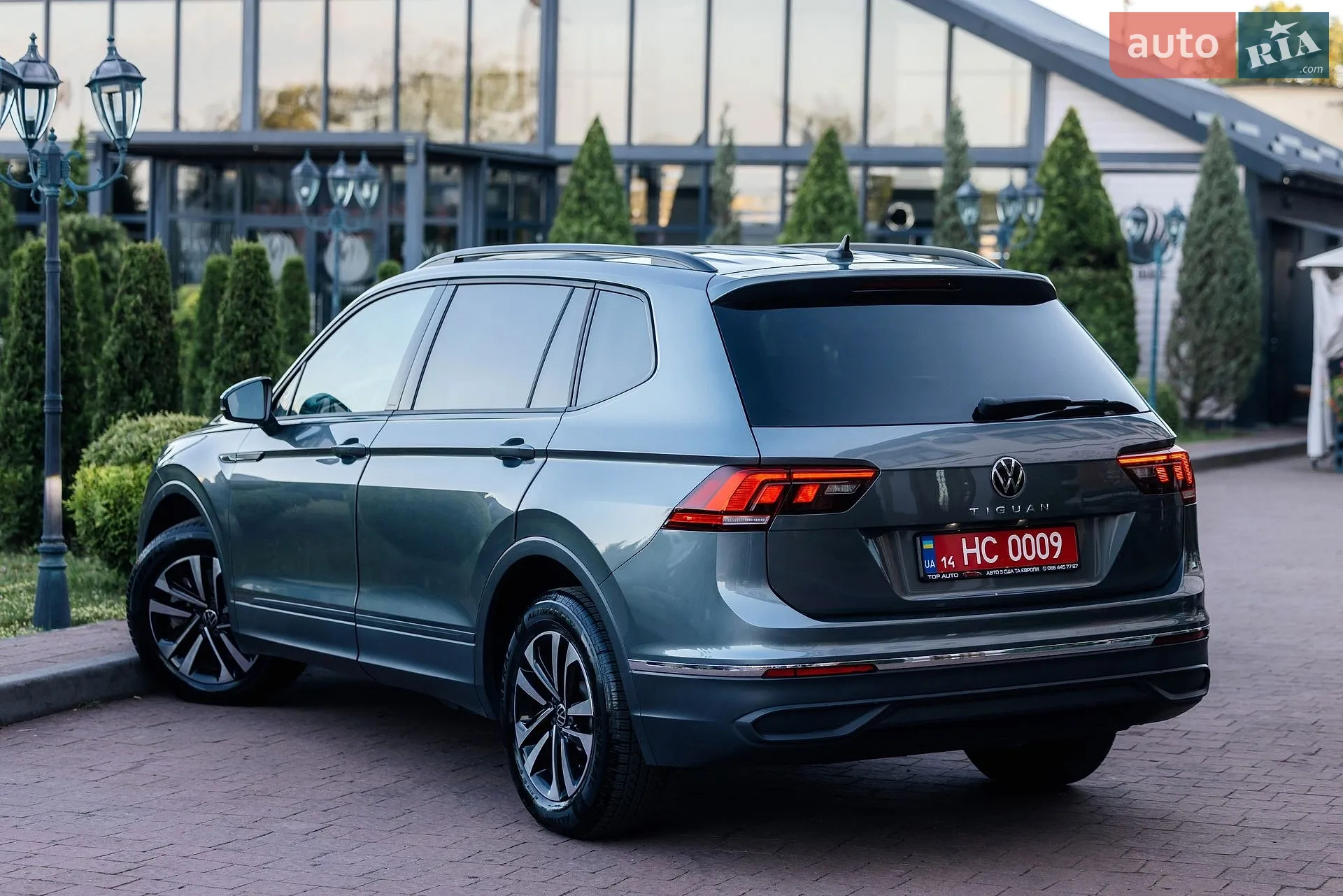 2022 Volkswagen Tiguan - мініатюра 23