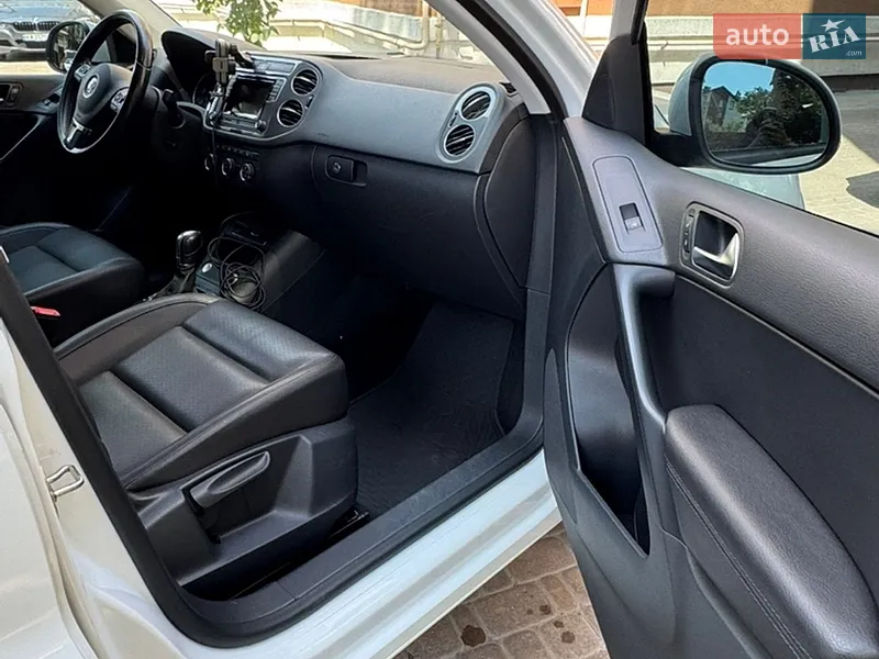 Volkswagen Tiguan 2016 VIN WVGBV7AX4GW578281 фото оголошення 15 з 92