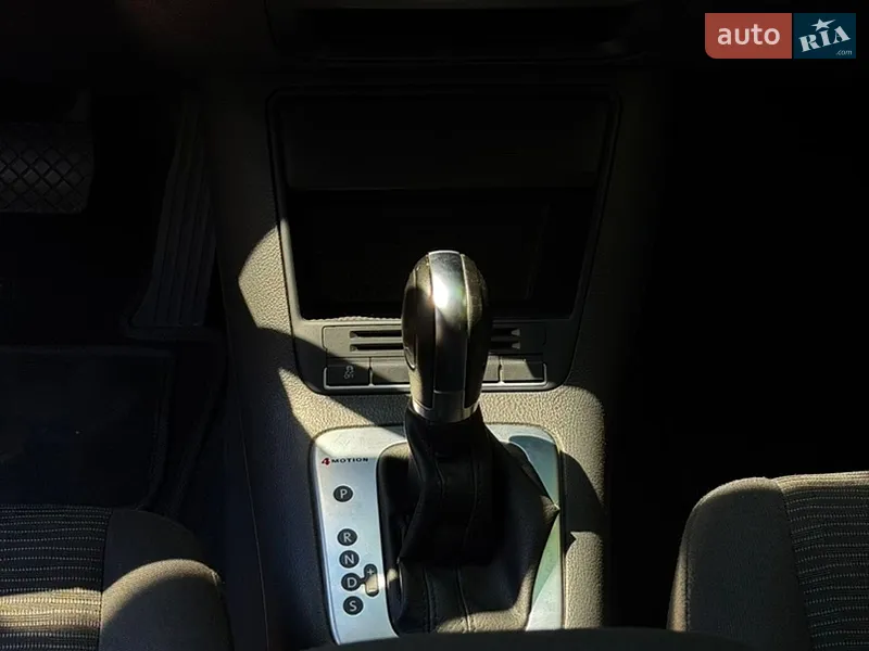 Volkswagen Tiguan 2013 VIN WVGBV3AX9EW541104 фото оголошення 19 з 77