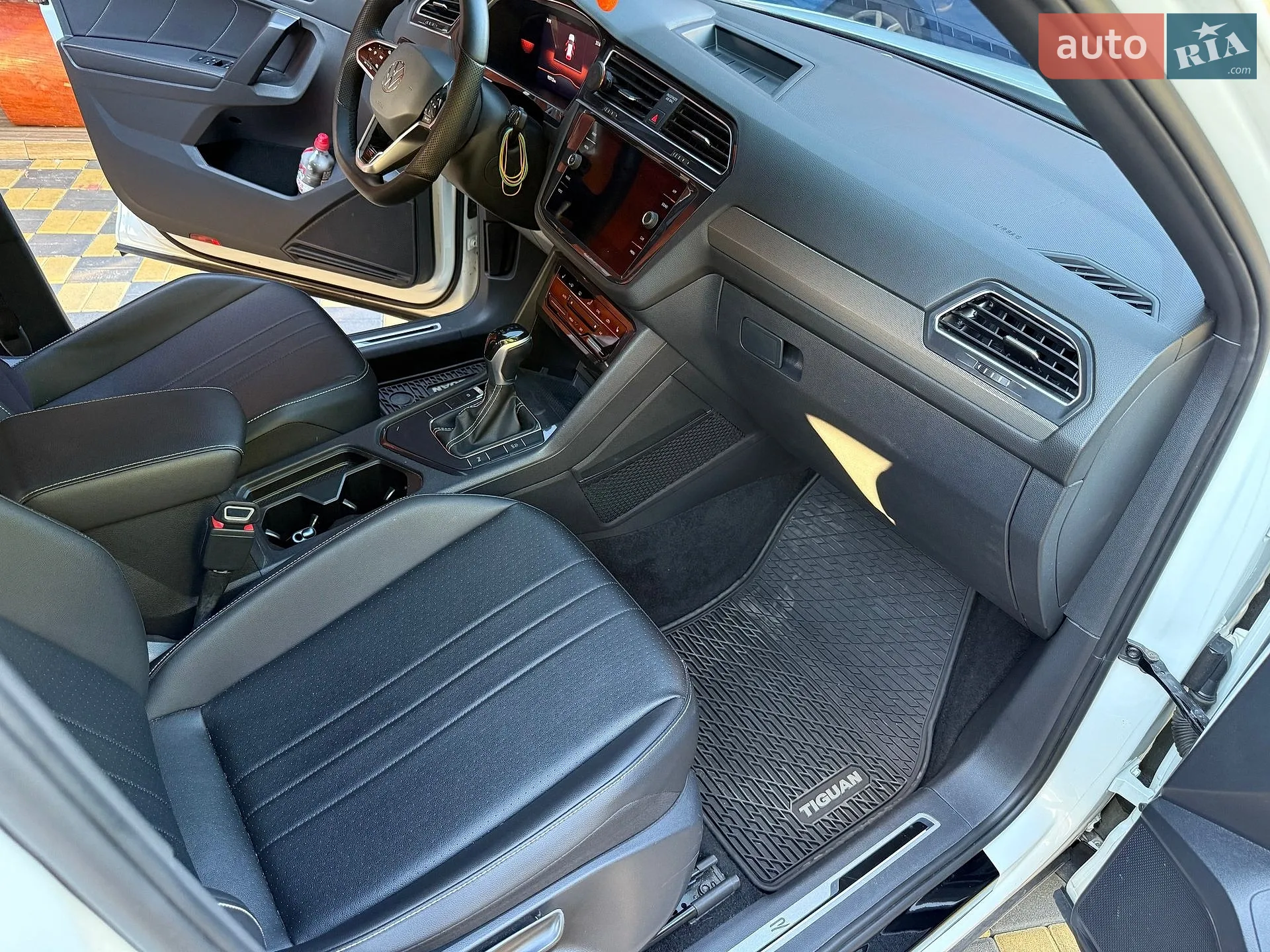 2022 Volkswagen Tiguan - мініатюра 9