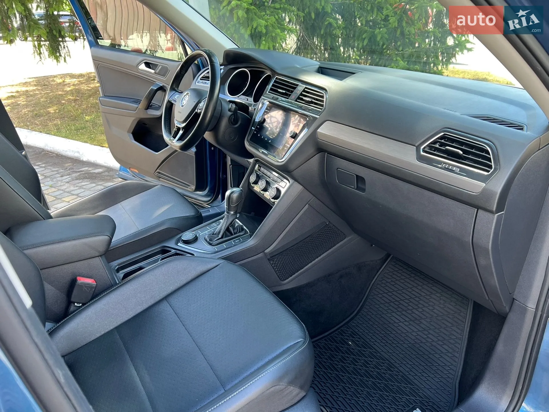 2018 Volkswagen Tiguan - мініатюра 26