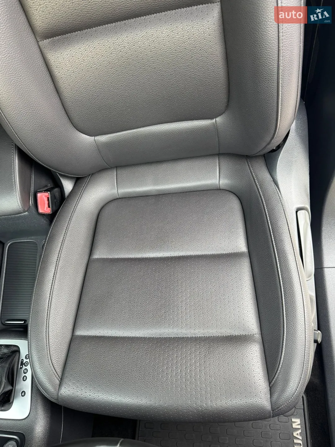 2016 Volkswagen Tiguan - мініатюра 25