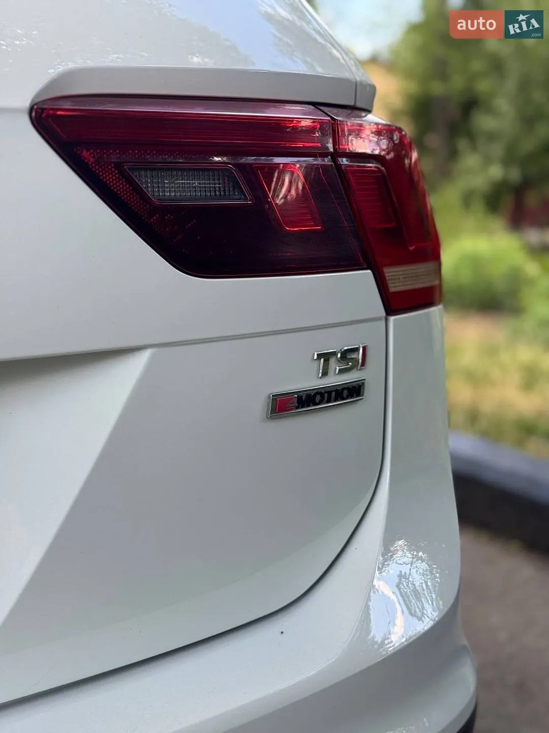 2018 Volkswagen Tiguan - мініатюра 10