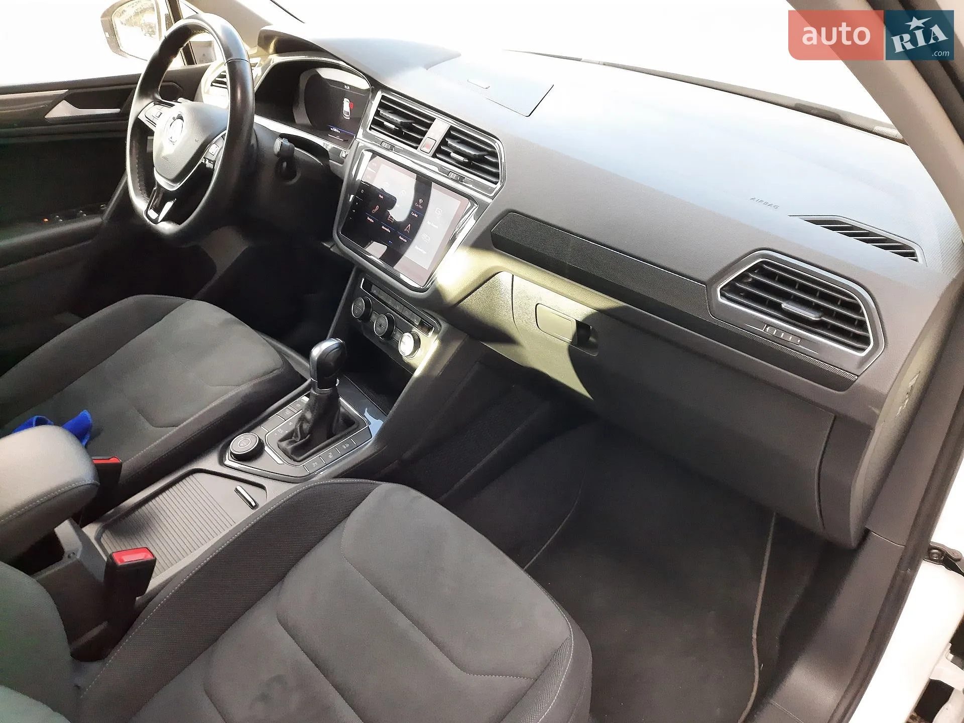 2018 Volkswagen Tiguan - мініатюра 20