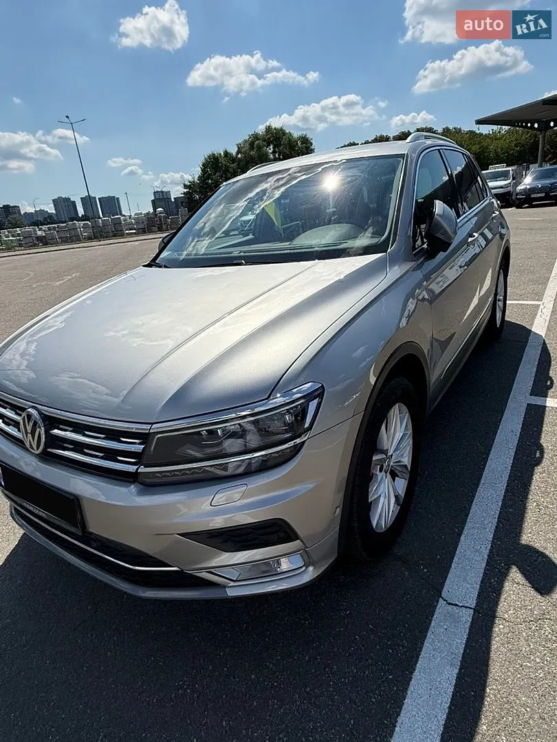 2016 Volkswagen Tiguan - фото 1