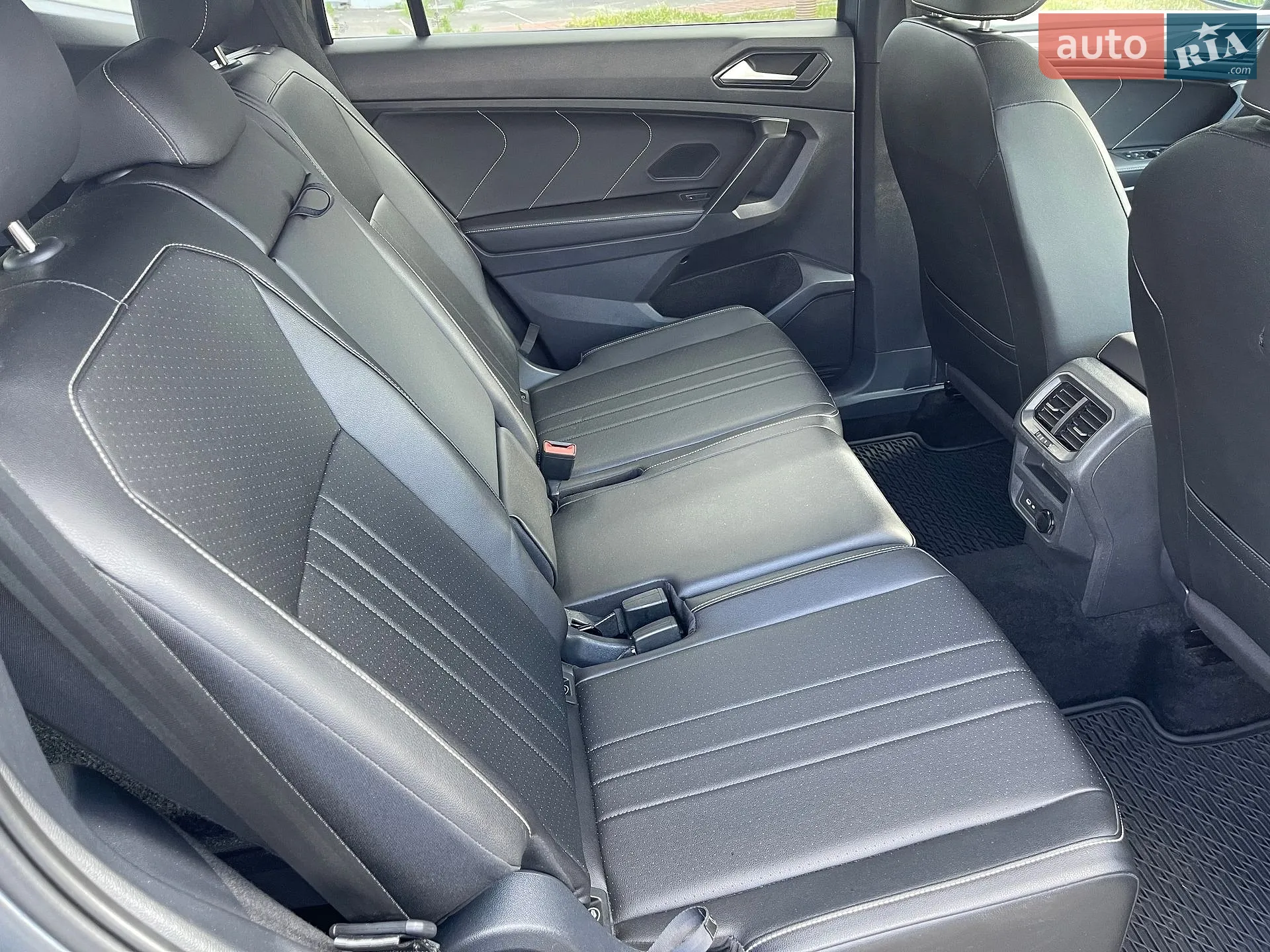 2023 Volkswagen Tiguan - мініатюра 38