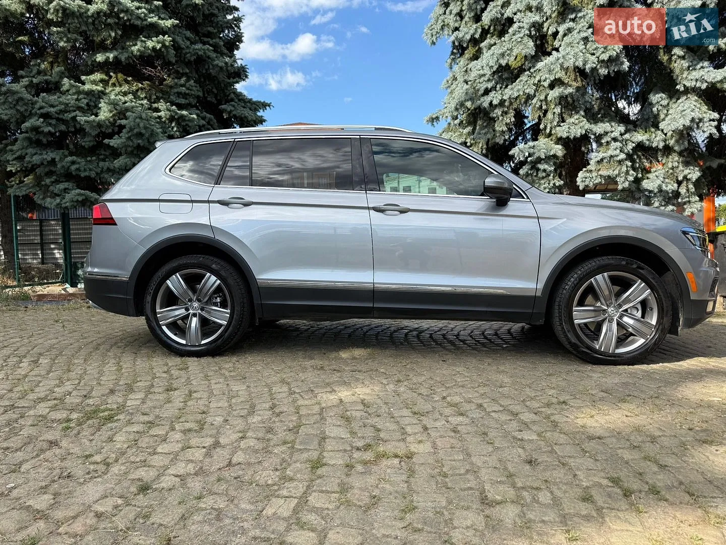 2020 Volkswagen Tiguan - мініатюра 4