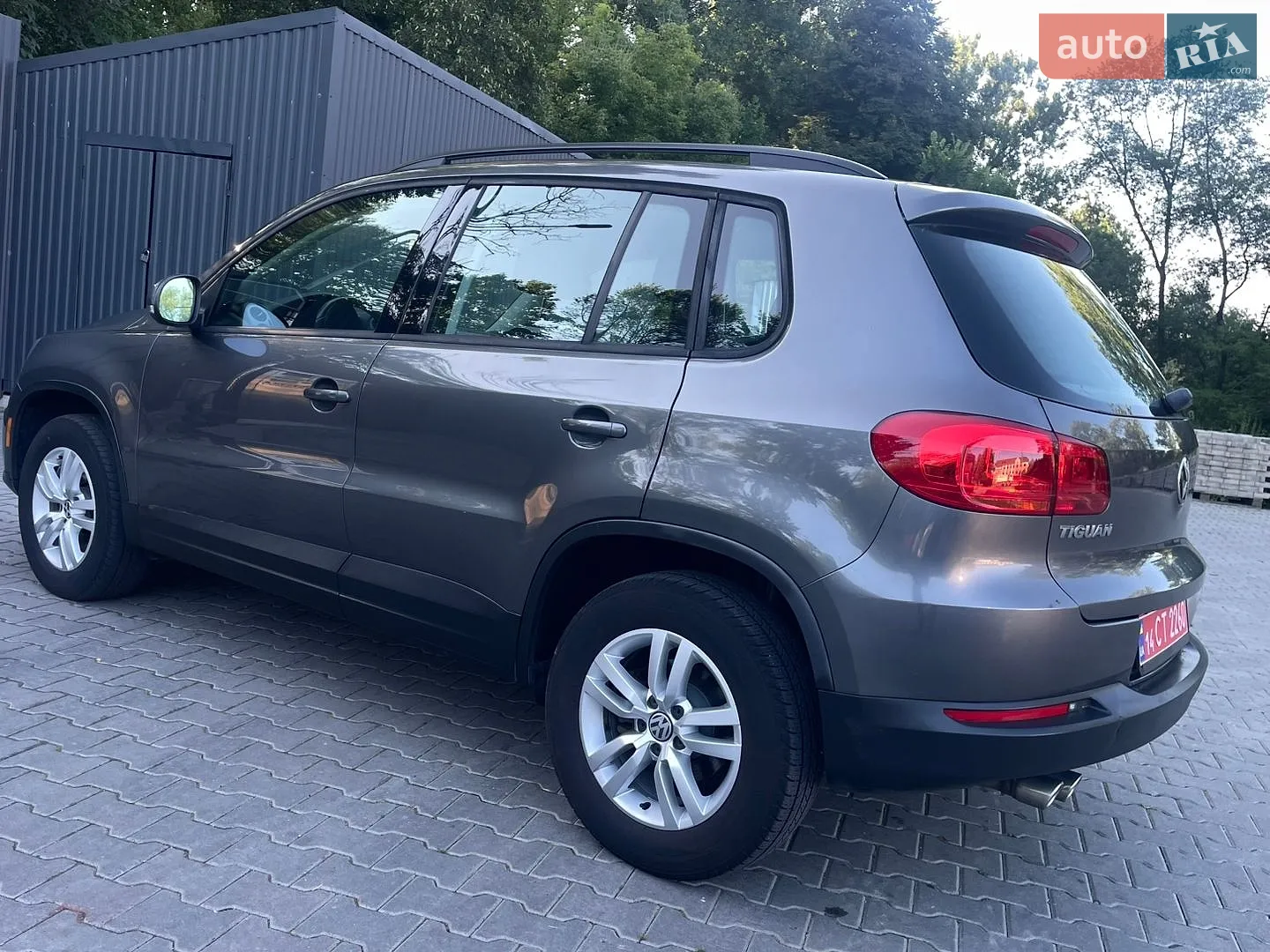2015 Volkswagen Tiguan - мініатюра 26