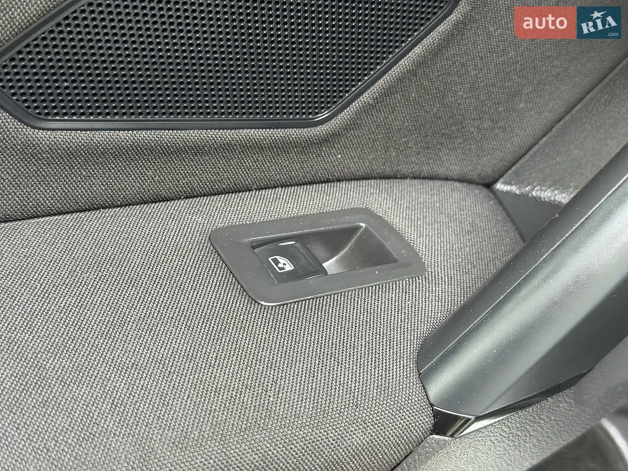 2019 Volkswagen Tiguan - мініатюра 38