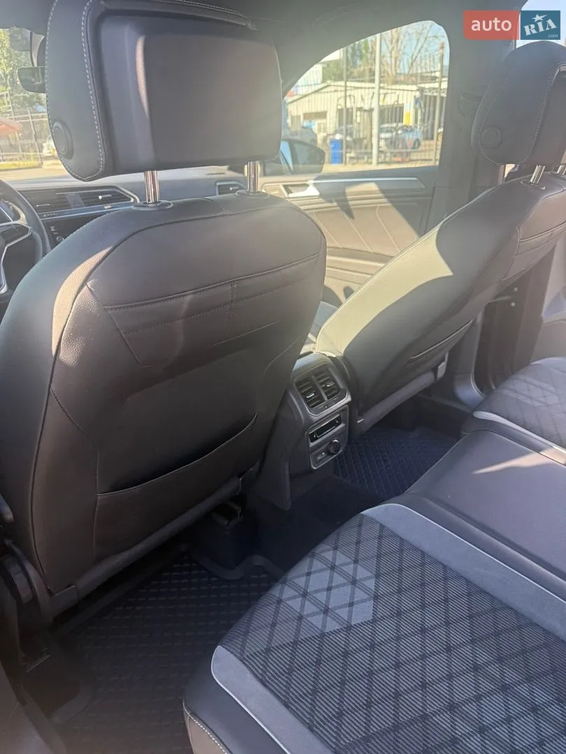 2023 Volkswagen Tiguan - мініатюра 8