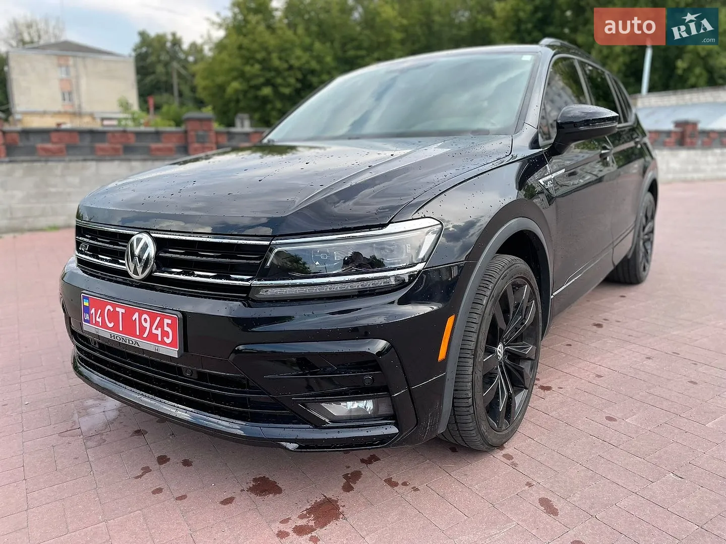 2020 Volkswagen Tiguan - фото 1