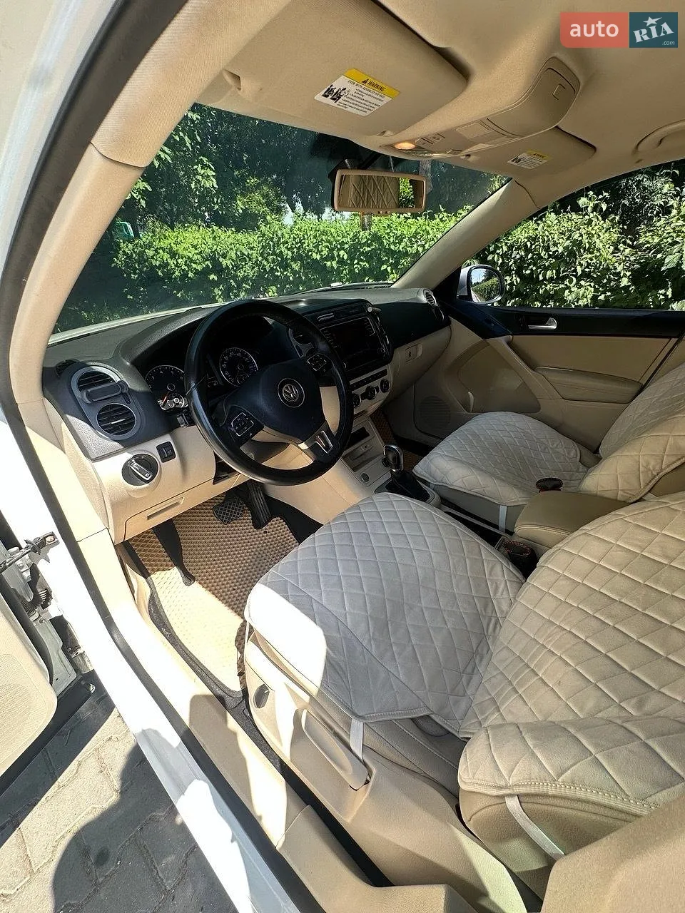 2015 Volkswagen Tiguan - мініатюра 24