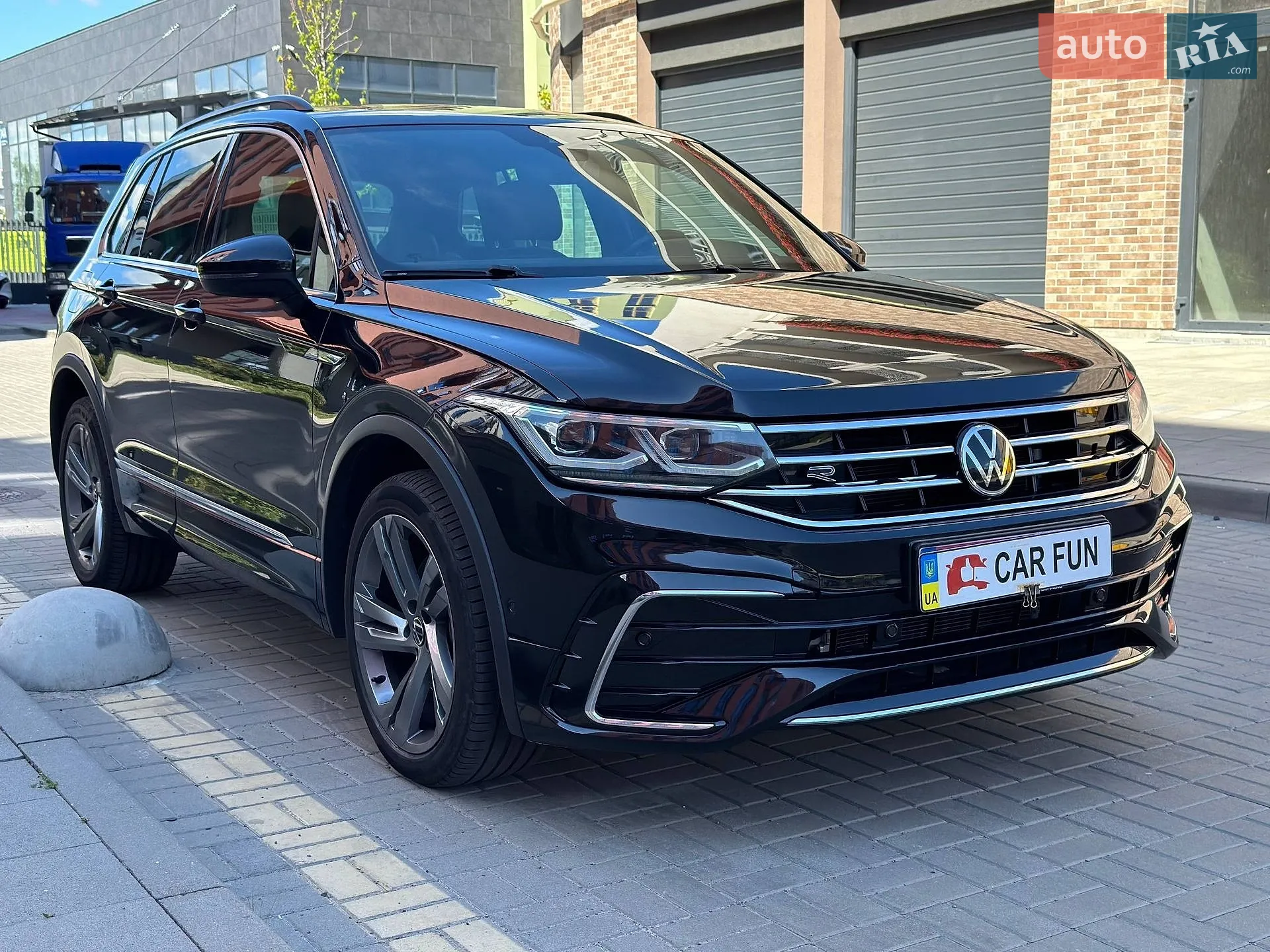 2020 Volkswagen Tiguan - мініатюра 3