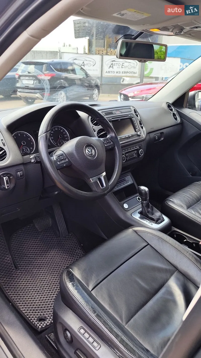 2012 Volkswagen Tiguan - мініатюра 17